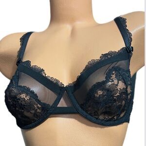 Victoria’s Secret Designer Collection unlined demi floral lace / mesh bra black